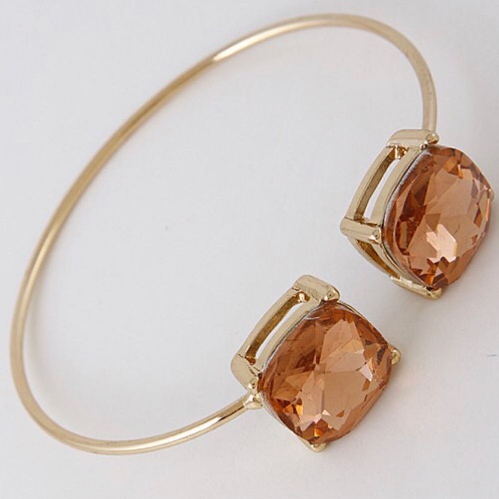 💥NEW💥 Open Cuff Faux Rose Crystal Bracelet
